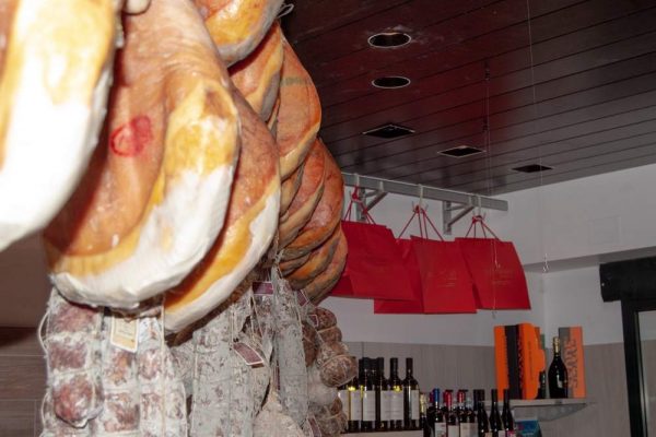 galleria-salumi-macelleria-paltrinieri-quality-food-ferrara2